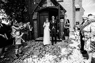 Schönes Hochzeitsfoto von Natalie & Damian in Mettmann