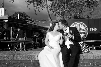 Hochzeitfoto in der Altsadt von Düsseldorf 