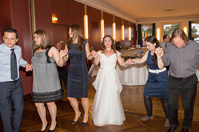 Hochzeitfoto in der Altsadt von Düsseldorf 