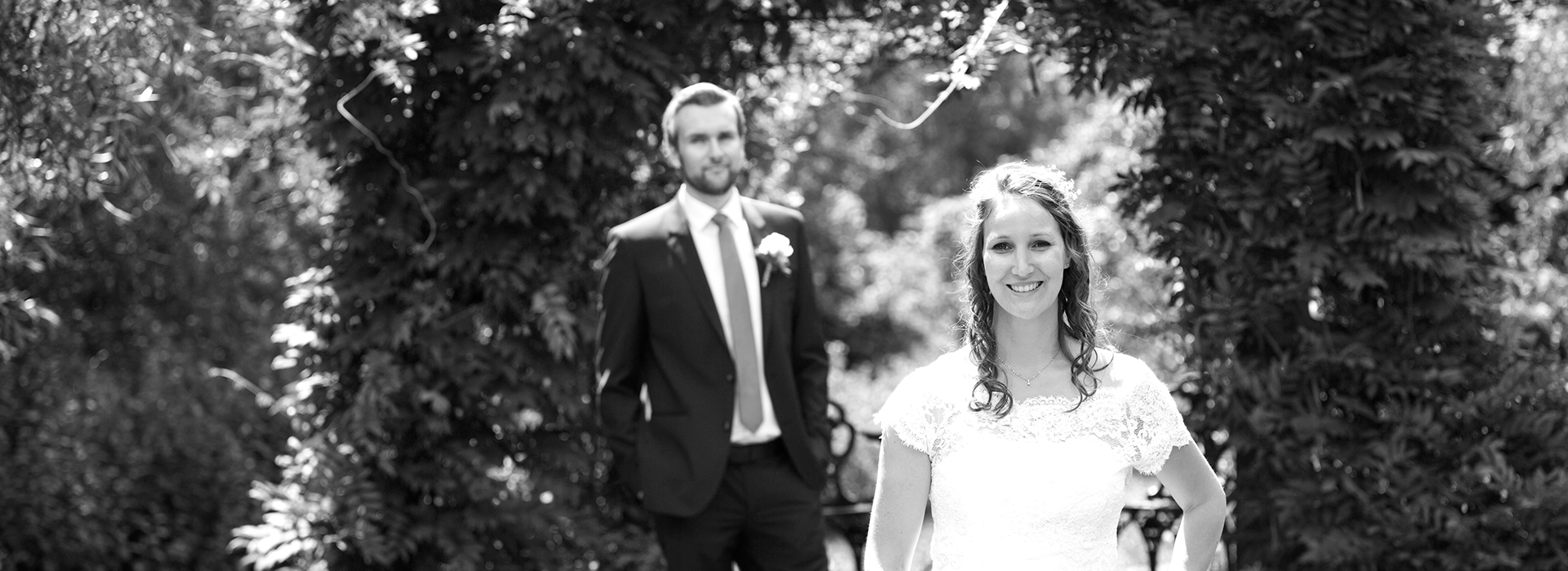 Hochzeitsfoto von Anna & Andreas auf Gut Höhne in Düsseldorf