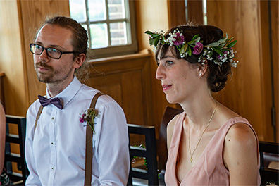 Hochzeitsfotos der standesamtlichen Trauung im Hochzeitsturm auf der Mathildenhöhe in Darmstadt