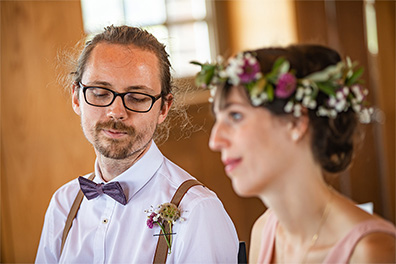 Hochzeitsfotos der standesamtlichen Trauung im Hochzeitsturm auf der Mathildenhöhe in Darmstadt