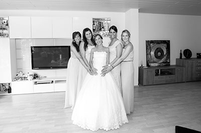Hochzeitsfotografie des Brautpaares Ariane und Thorsten in Velbert-Neviges, Mettmann und Ratingen