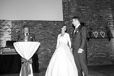 Hochzeitsfotografie des Brautpaares Ariane und Thorsten in Velbert-Neviges, Mettmann und Ratingen