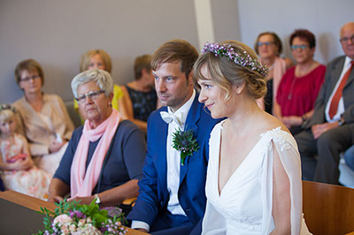 Die Hochzeitsfotos im Lotharinger Kloster in Münster und während der Scheunenhochzeit im Münsterland