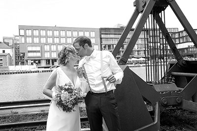 Die Hochzeitsfotos im Lotharinger Kloster in Münster und während der Scheunenhochzeit im Münsterland