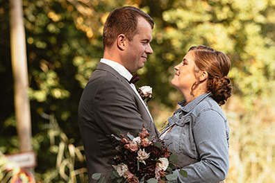 Schönes Hochzeitsfoto von Chrissy & Christian in Mettmann, Ratingen