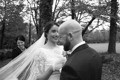 Hochzeitfoto der kirchlichen Trauung in der Neanderkirche und in der Olive in Erkrath-Hochdahl