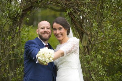 Hochzeitfoto der kirchlichen Trauung in der Neanderkirche und in der Olive in Erkrath-Hochdahl