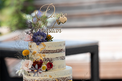 Hochzeitfoto der freien Trauung in den Gärten des Landhotel Voshövel in Schermbeck