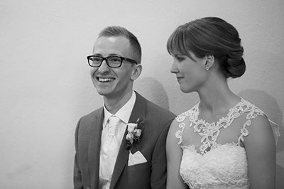 Hochzeitsfotografie des Brautpaares Domonique und Thomas in Haan-Gruiten und auf Schloß Lüntenbeck in Wuppertal