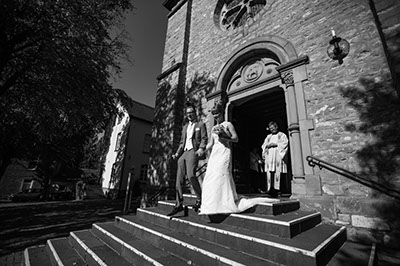 Hochzeitsfotografie des Brautpaares Domonique und Thomas in Haan-Gruiten und auf Schloß Lüntenbeck in Wuppertal