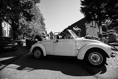 Hochzeitsfotografie des Brautpaares Domonique und Thomas in Haan-Gruiten und auf Schloß Lüntenbeck in Wuppertal