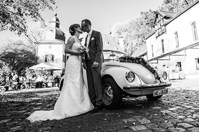 Hochzeitsfotografie des Brautpaares Domonique und Thomas in Haan-Gruiten und auf Schloß Lüntenbeck in Wuppertal