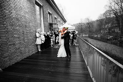 Hochzeitsfotos von Eva und Olli in der Brügger Mühle in Erkrath