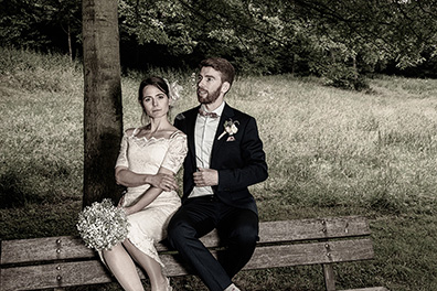 Hochzeitfoto der standesamtlichen Trauung in der Goldberger Mühle in Mettmann