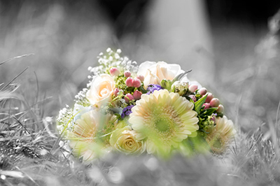 Hochzeitfoto der standesamtlichen Trauung in der Goldberger Mühle in Mettmann