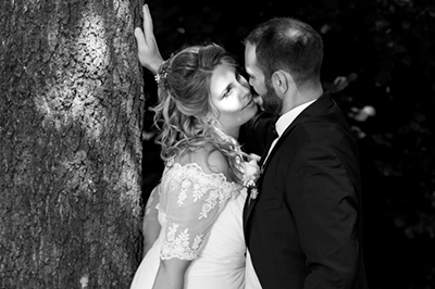 Hochzeitfoto der standesamtlichen Trauung in der Goldberger Mühle in Mettmann