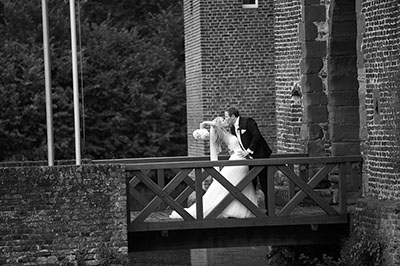 Hochzeitsfotos Ollheim, Swisttal im Wasserschloß und Burg Heimerzheim in der Nähe von Bonn.