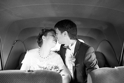 Hochzeitsfotografie des Brautpaares Julia und Christoph in Mettmann und Düsseldorf