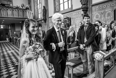 Hochzeitsfotos der kirchlichen Trauung in der St. Stephanus -Kirche in Kessel und in der Viller Mühle in Goch 