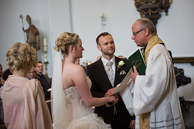 Hochzeitfoto in der Goldberger Mühle in Mettmann 