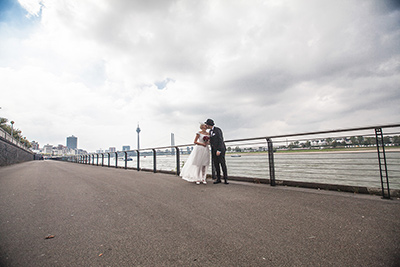 Hochzeitfoto in Düsseldorfer Altstadt