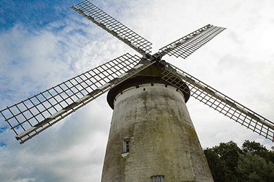 Hochzeitfotos von der Egelsberger Mühle in Krefeld-Traar sowie Feinrestauration Schumachers in Duisburg-Rahm

 