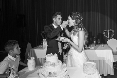 Hochzeitfoto in der St. Lambertus-Kirche in Mettmann und in der Villa Media in Wuppertal