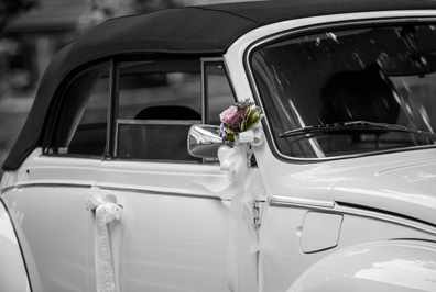 Hochzeitfoto in der Kirche von Haan-Gruiten und im Schloß Grünewald in Solingen