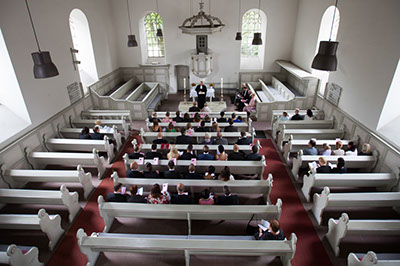 Hochzeitsfotografie des Brautpaares Stephi und Martin in Linnep, Mettmann und Düsseldorf