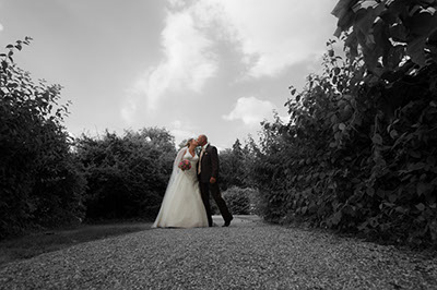 Hochzeitsfotografie des Brautpaares Stephi und Martin in Linnep, Mettmann und Düsseldorf