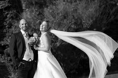 Hochzeitsfotografie des Brautpaares Stephi und Martin in Linnep, Mettmann und Düsseldorf