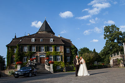 Hochzeitsfotografie des Brautpaares Stephi und Martin in Linnep, Mettmann und Düsseldorf