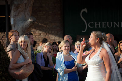 Hochzeitsfotografie des Brautpaares Stephi und Martin in Linnep, Mettmann und Düsseldorf